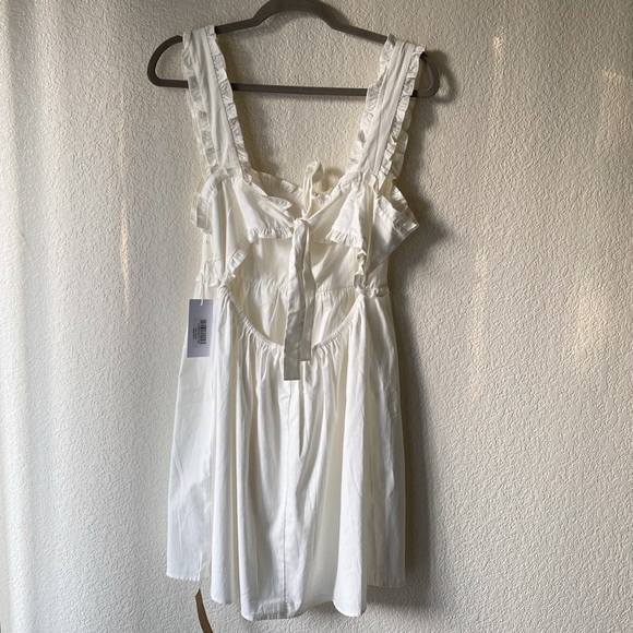 Reformation Liah Dress in White Tie Back NEW - Picture 3 of 10